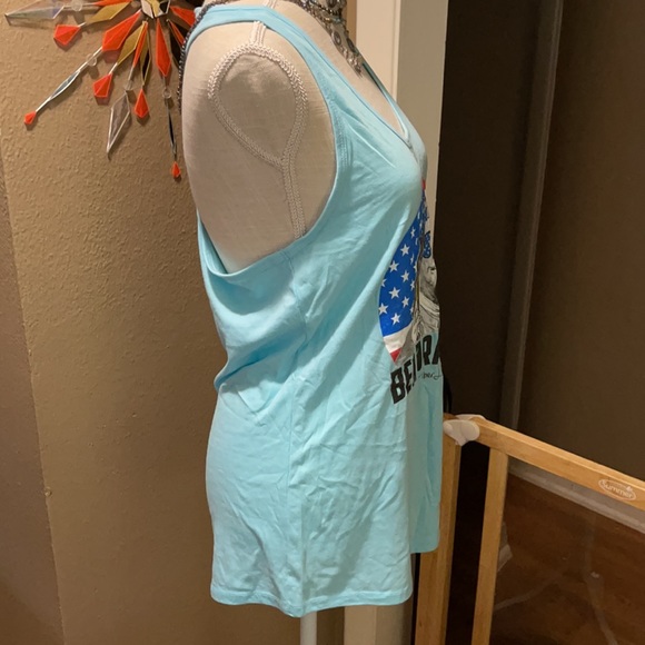 Tank - Picture 2 of 4